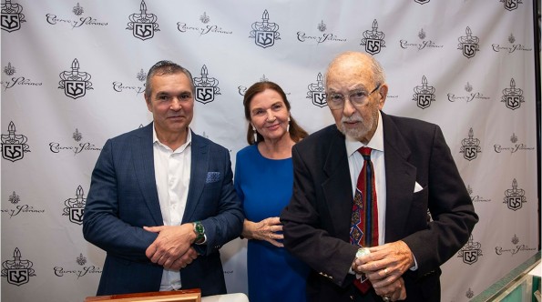 Latino Award 2022 - Manuel Marcial de Gomar
